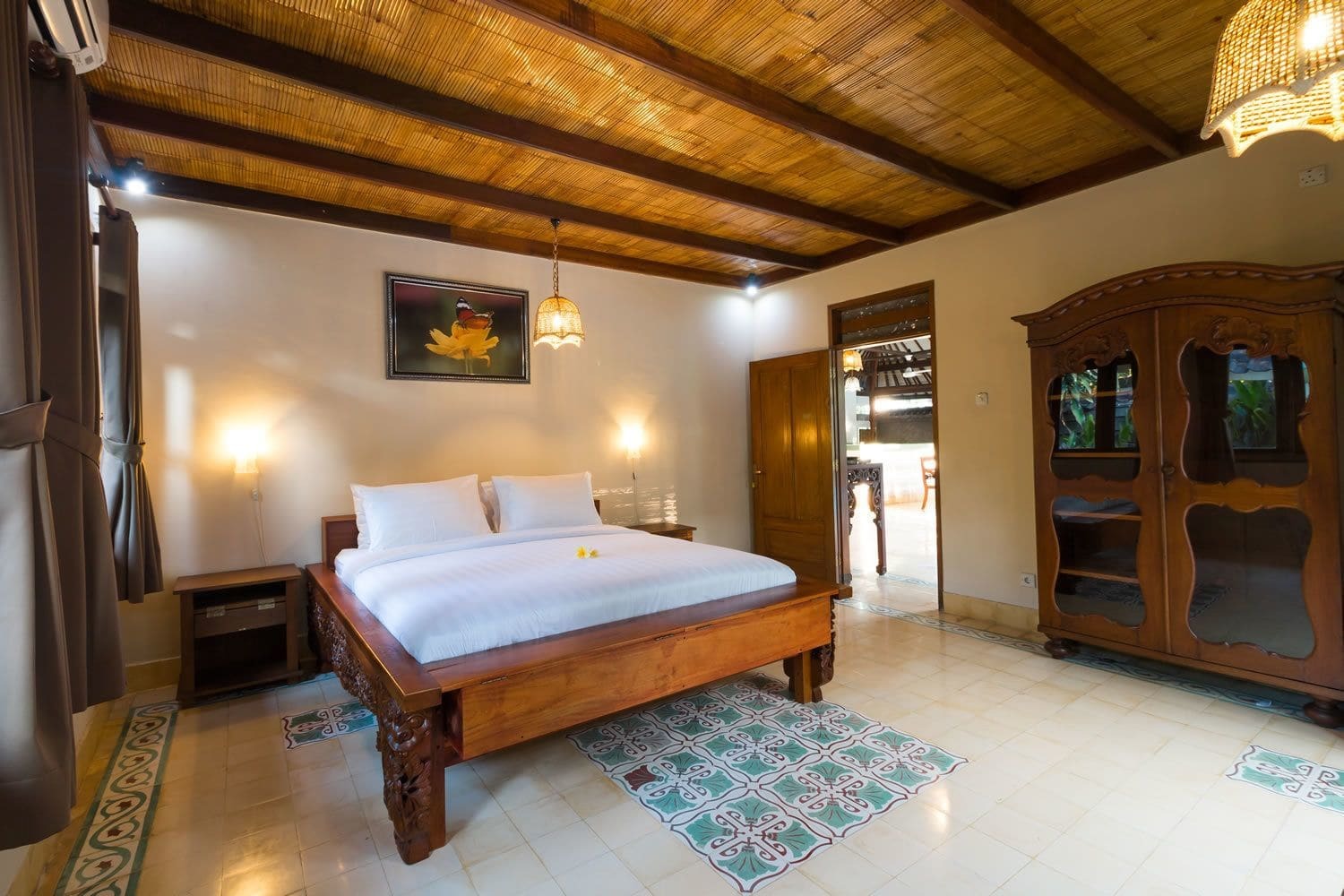 Bali Royal Heritage Villas Seminyak  Exterior photo