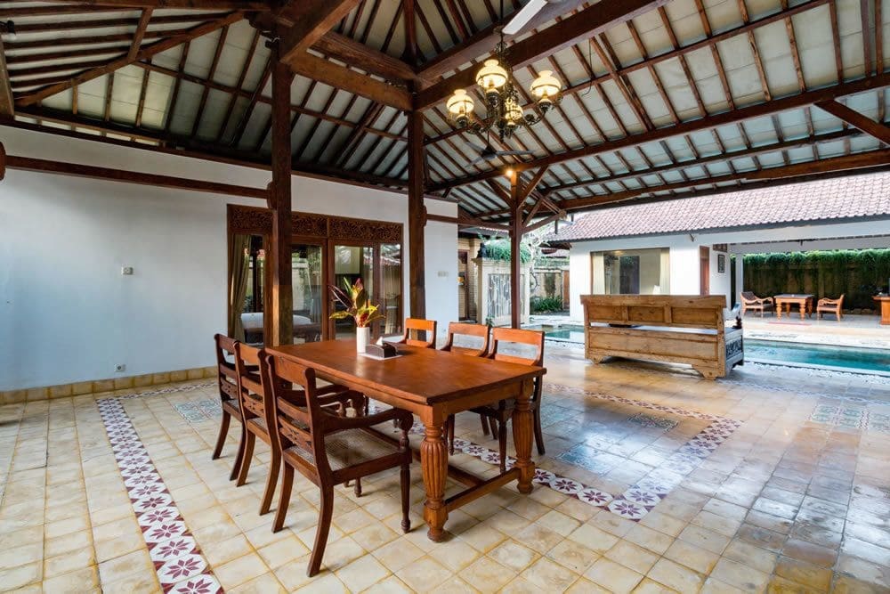 Bali Royal Heritage Villas Seminyak  Exterior photo